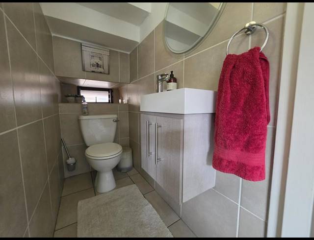 3 BEDROOM TOWNHOUSE FOR SALE IN NEW REDRUTH